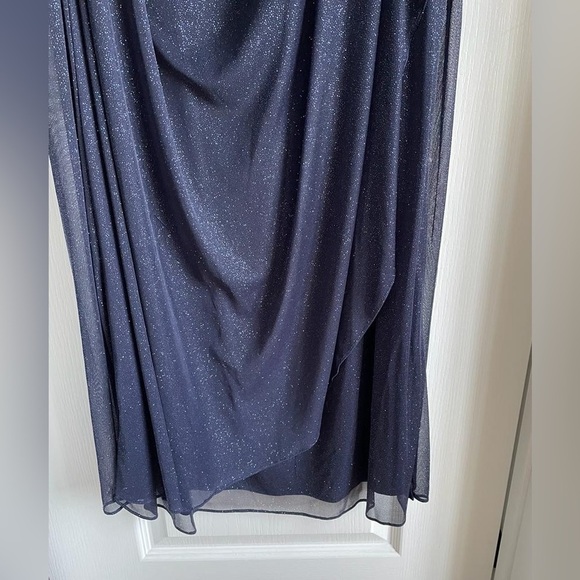 Nwt Alex Evenings Cold Shoulder Glitter Mesh Dress with Draped Skirt & Cowl Neck - Picture 10 of 16
